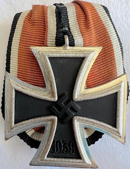 WW2 GERMAN IRON CROSS 2ND CLASS - MOUNTED