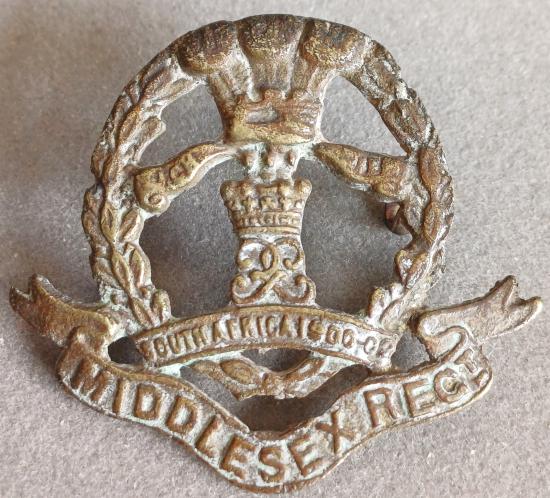 BRITISH - The Middlesex Regt. Sand Cast Brass Hat Badge (KK 672 Similar)